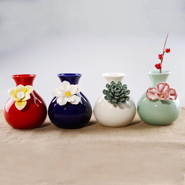 Мини вазочки. Керамические вазочки. Керамические вазочки для цветов. Маленькие вазочки для декора.