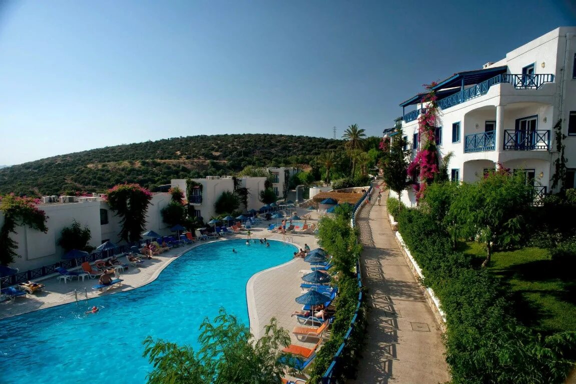 Бодрум Холидей Резорт. Bodrum Holiday Resort Spa 5 Турция Бодрум. Холидей ин Резорт Бодрум Турция. Снэк бар Бодрум Холидей Резорт. Holiday бодрум