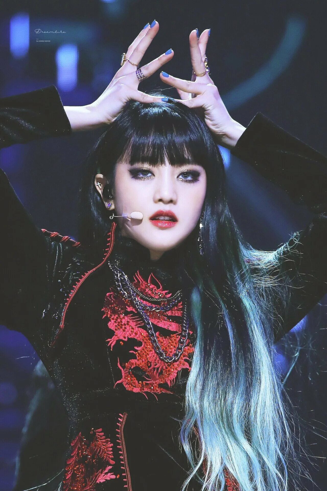 Группа джи айдл. Мини из джайдл. Участница джайдл минни. Чон соён. Мини из джайдл.