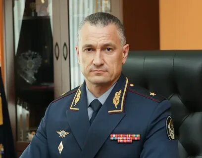 Заместитель директора ведет часы