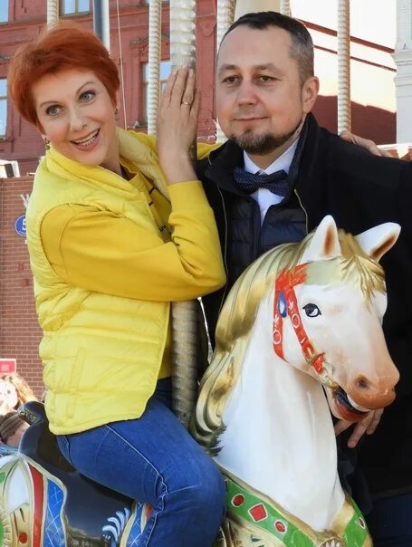 Оксана сташенко биография личная жизнь семья Актриса Оксана Сташенко: "крёстный" оказался родным отцом, жизнь с брачным афери