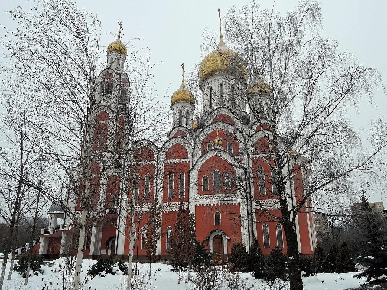 Храм в одинцове. Храм георгия победоносца в одинцово. храм великомученика георгия победоносца видное.