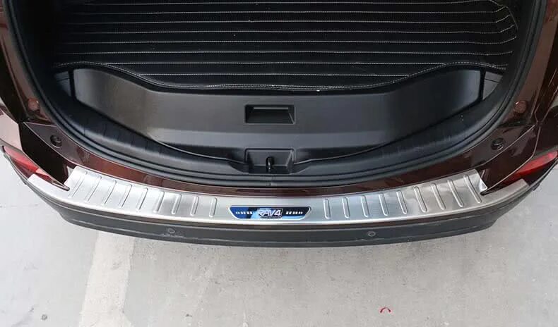 Задний бампер рав 4 2020. Накладка на задний бампер рав 4. Накладка на задний бампер тойота рав 4 2013. Накладка на задний бампер рав 4 2013. Накладка на задний бампер тойота рав 4.