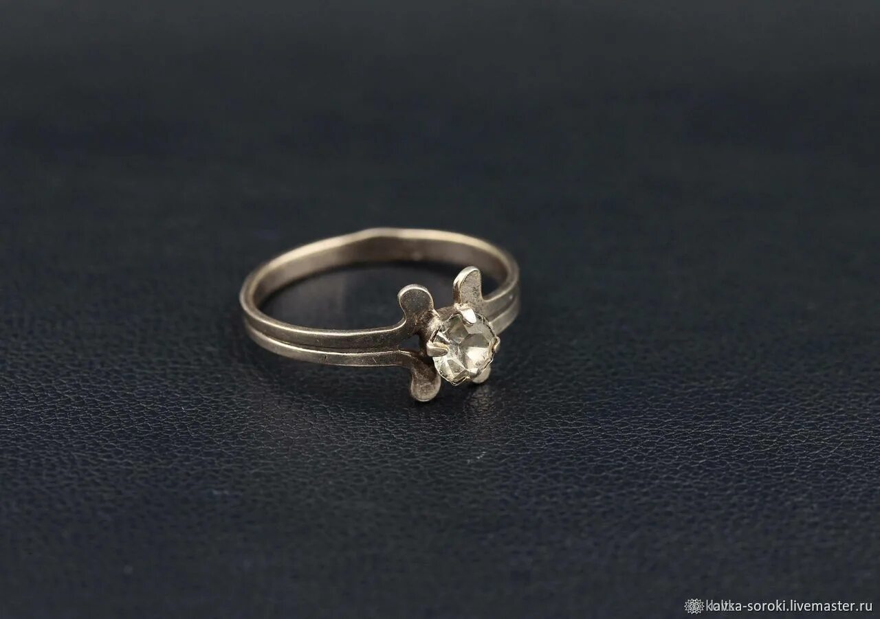 Кольцо серебряное винтаж. Винтажный перстень. Винтажный перстень. Винтажный серебряный перстень. Винтажные кольца.