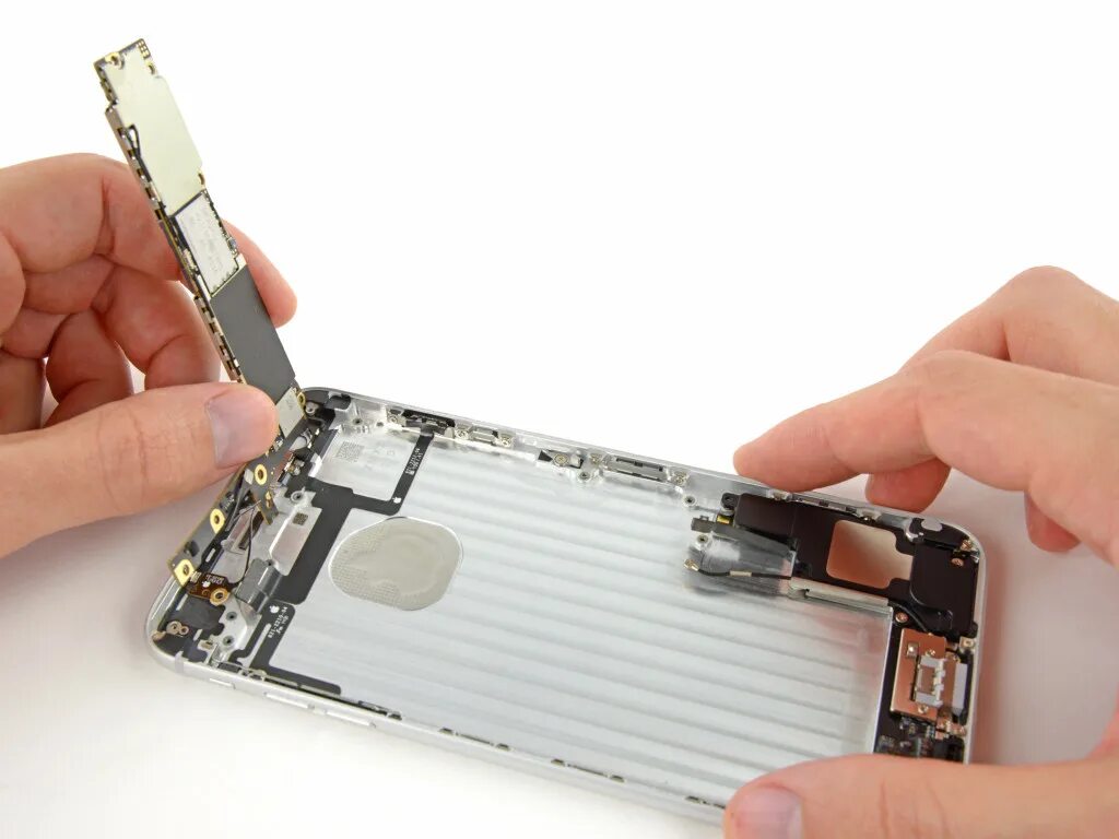 Ipad air 2020 разбор. Замена корпуса телефона. Плата айфон 6 плюс. Как поменять корпус. Динамик iphone 6 plus.