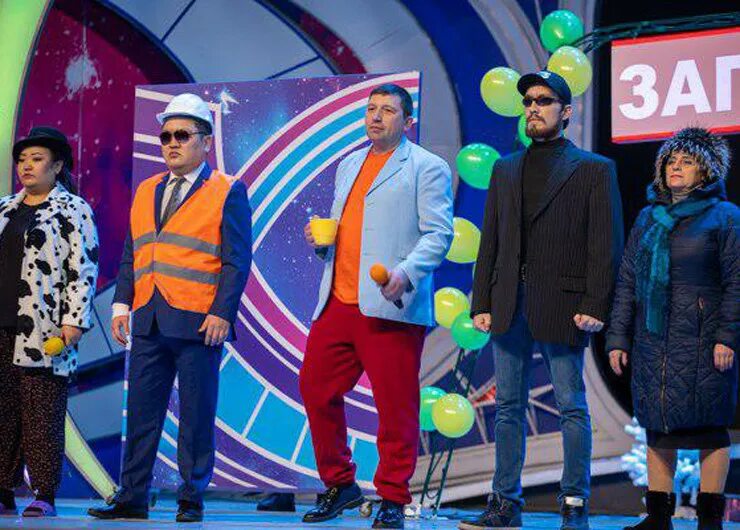 Команда квн снежногорск состав. Сборная снежногорска квн. Снежногорск квн 2022. Команда квн снежногорск. Евгения жарикова квн снежногорск.