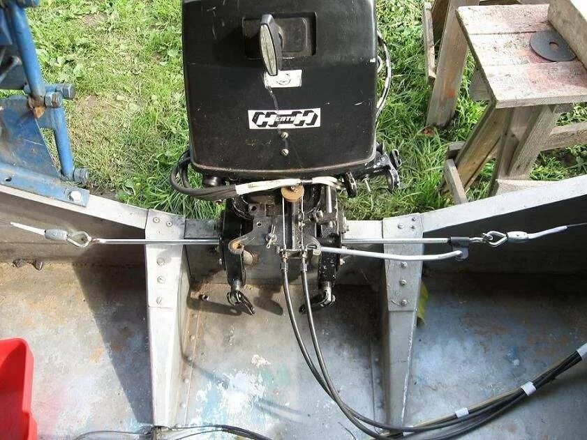 Дистанционное управление ямаха 9. Машинка газ реверс прогресс 2. Дистанционное управление мотором нептун 23. 8. Прогресс 2 ямаха 30.
