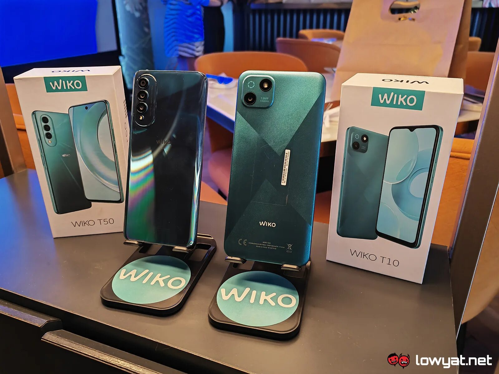 Самый безрамочный монитор. Wiko t50. Wiko t50 обзор. Wiko t3 обзоры. Телефон вико т10.