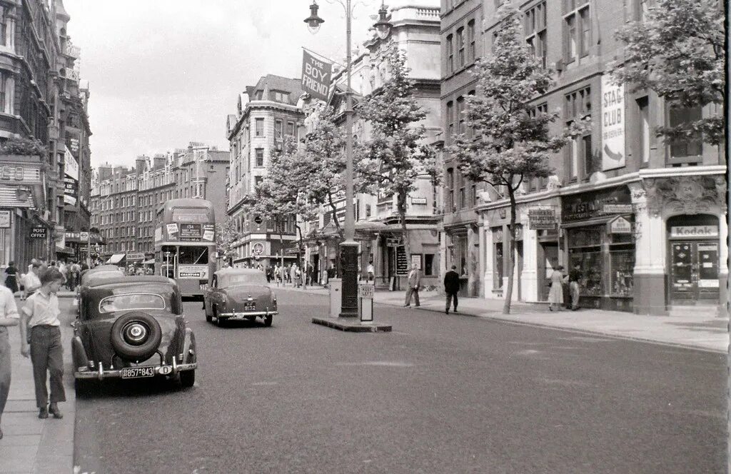 Лондон 1955 год. Дорсет стрит лондон. 1955 великобритания. Монеты великобритании 1960 года. Послевоенная великобритания.