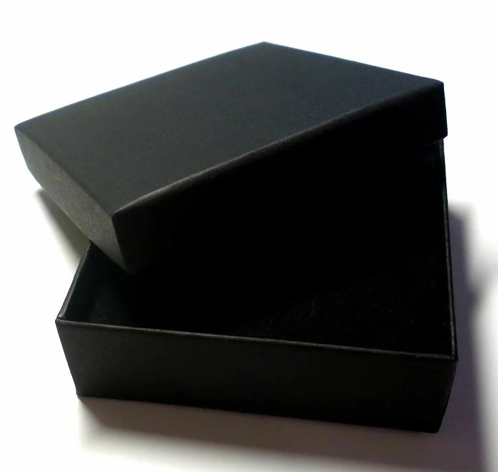 Маленькие черные коробочки. Маленькие черные коробочки. Картонная упаковка черная. Маленькие черные коробочки. Черные коробки для упаковки.