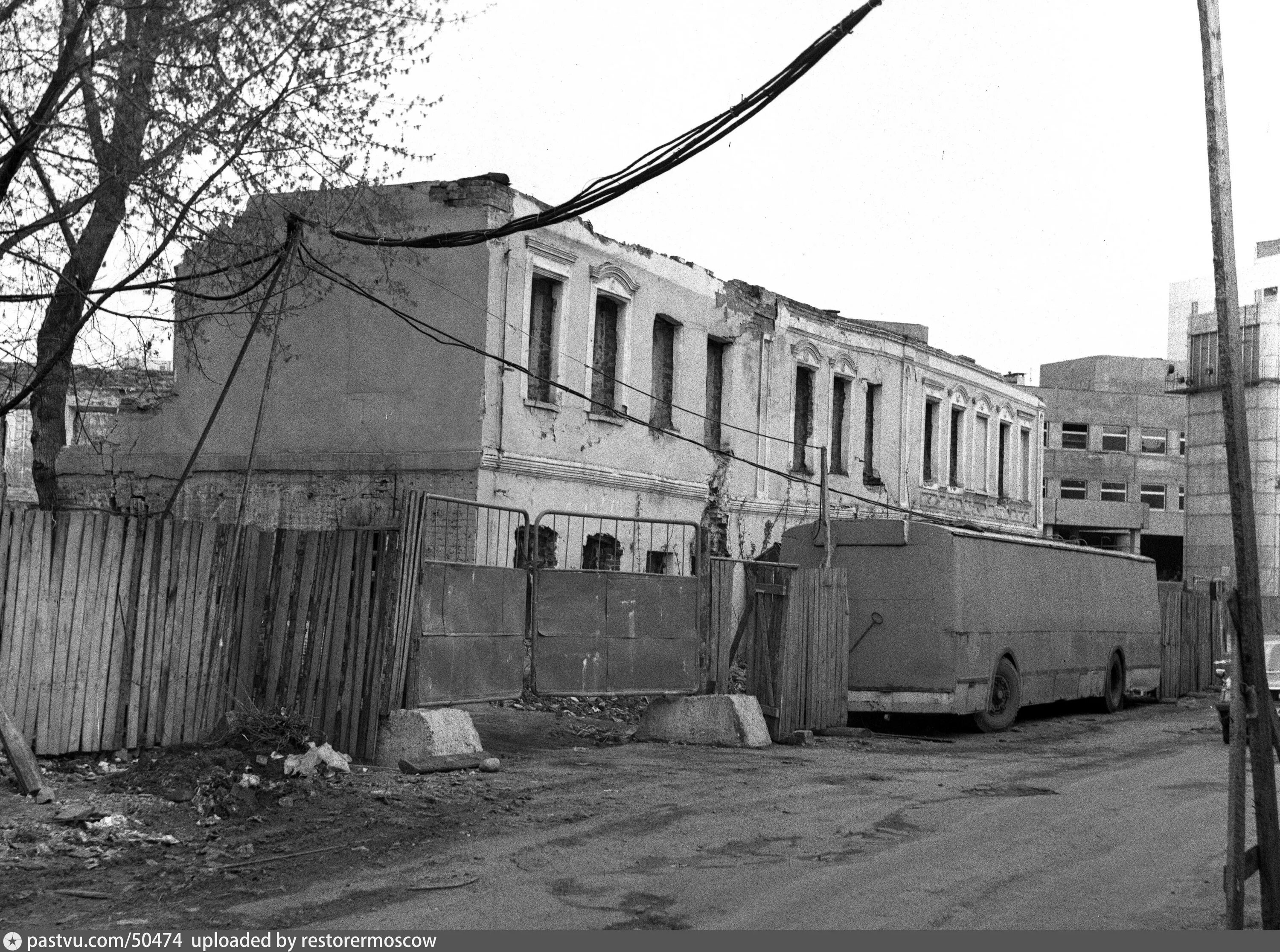 Ул коммунистическая б. Алексеевская улица Москва. Большая Алексеевская улица Москва. Большая Коммунистическая улица 23. Большая Коммунистическая улица Москва.