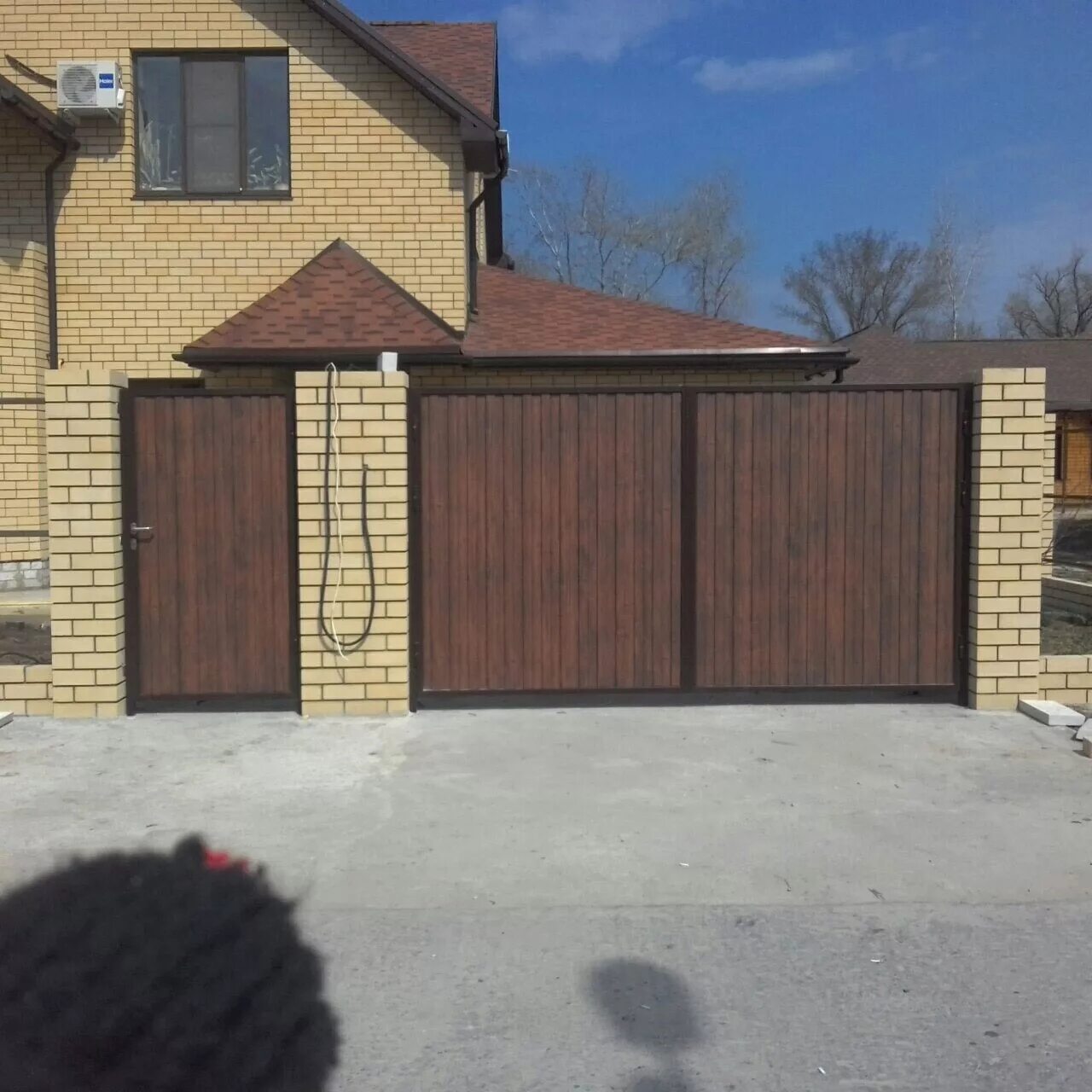 уличные ворота doorhan. кованые ворота боярские пш. распашные ворота алютех с автоматикой. металлический вароты 2022. распашные ворота волгоград.