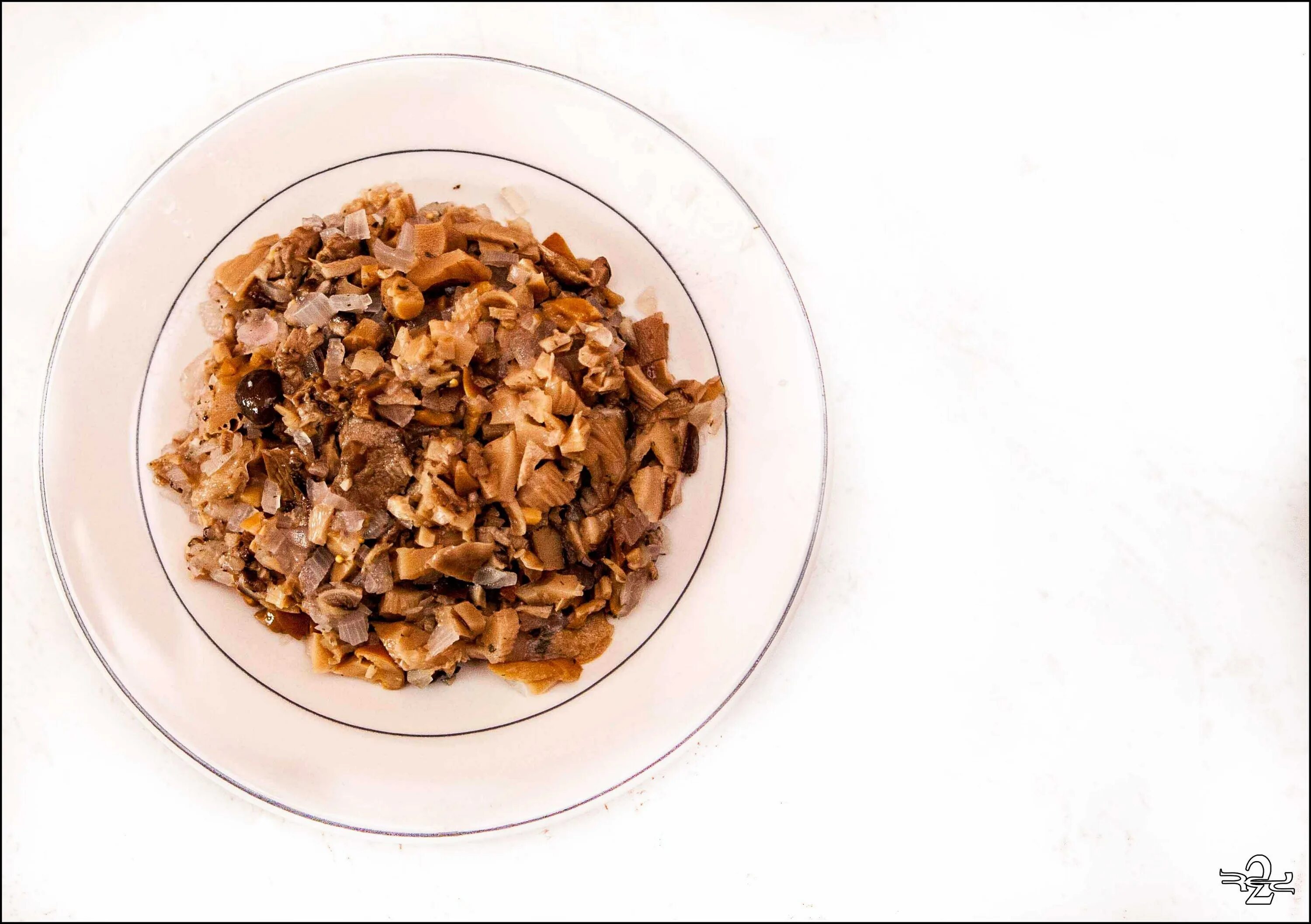 Свинина грибы гречка рецепт. Гречка с мясом вид сверху. курица с гречкой вид сверху. перемешать гречка с грибами. гречка с гуляшом вид сверху.