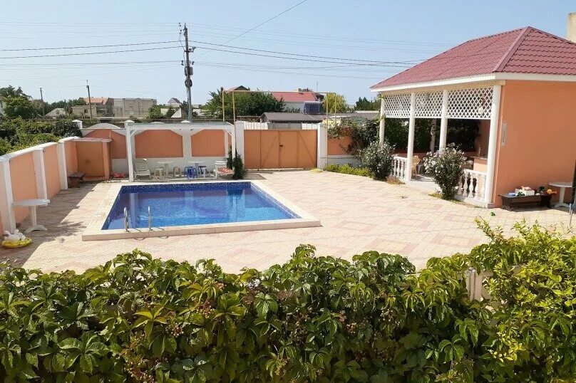 снять жилье в крыму от хозяина. гостевой дом на крымской гурзуф гурзуф ул а мицкевича 6. межводное крым пограничная 4. малореченское частный сектор. частный сектор на море.