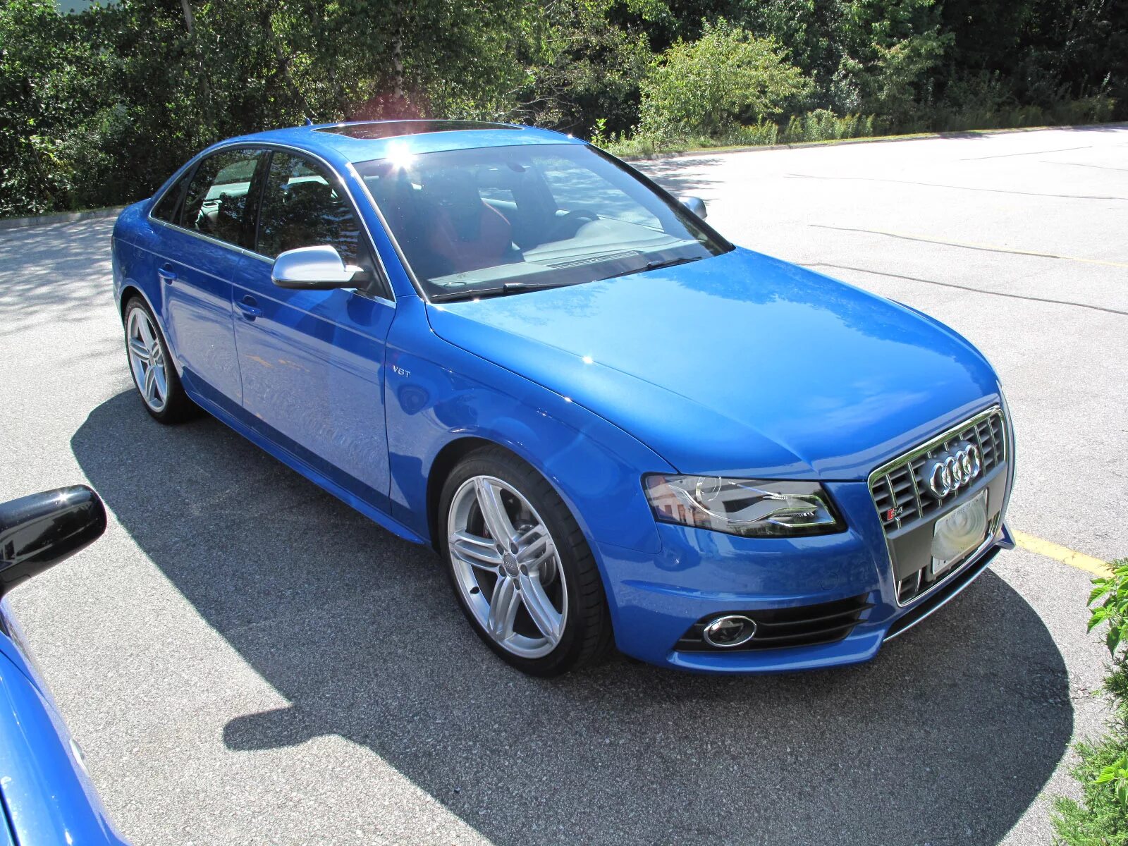 Купить ауди а4 турбо. Audi s4 Blue. Sprint Blue Audi a4 b7. Ауди а4 синий металлик. Audi s4 2010.