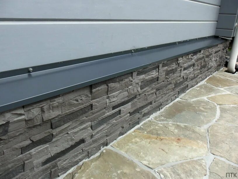 отливы на цоколь снизу. отливы фундамент 50mm графит. отлив на цоколь 7024. отлив 7024. капельник вентфасад.