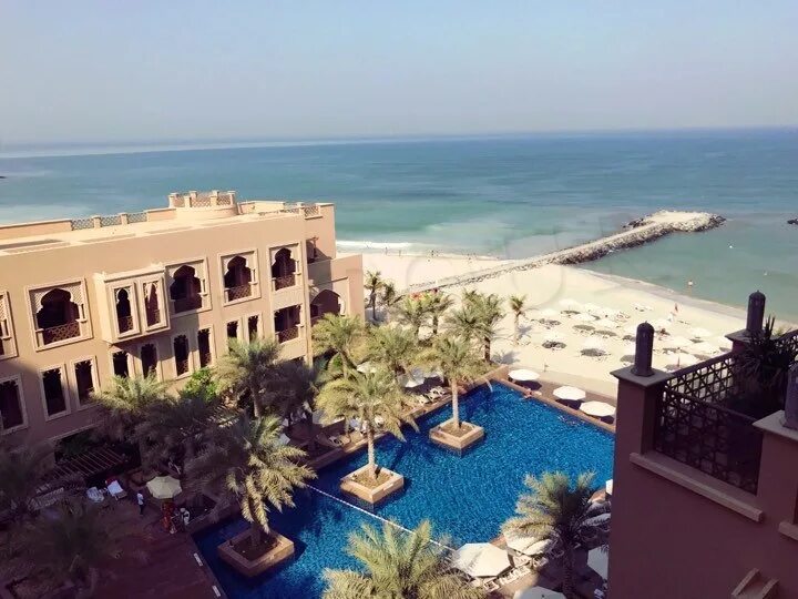 Шератон Шарджа Бич. Шарджа Шератон 5. Дубай Sheraton Sharjah Beach Resort Spa 5. Шератон Аджман. Шератон спа шарджа