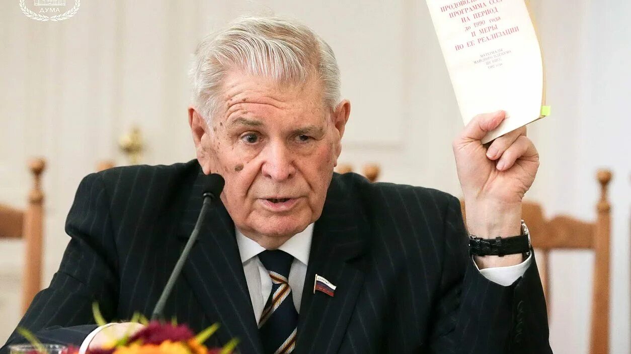 Кулик политик. Кулик политик. Кулик политик. Кулик министр сельского хозяйства. Кулик политик.