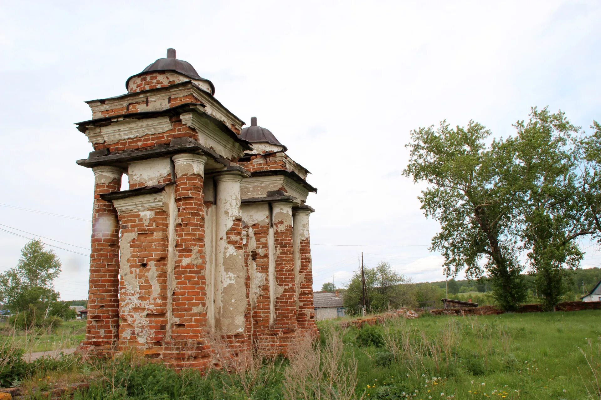 Погода ключевское село. Ключевское Далматовский район Курганская область Церковь. Подкорытова Курганская область Далматовский район село. Мясниково Далматовский район. Село Ключевское Далматовского района Курганской области.