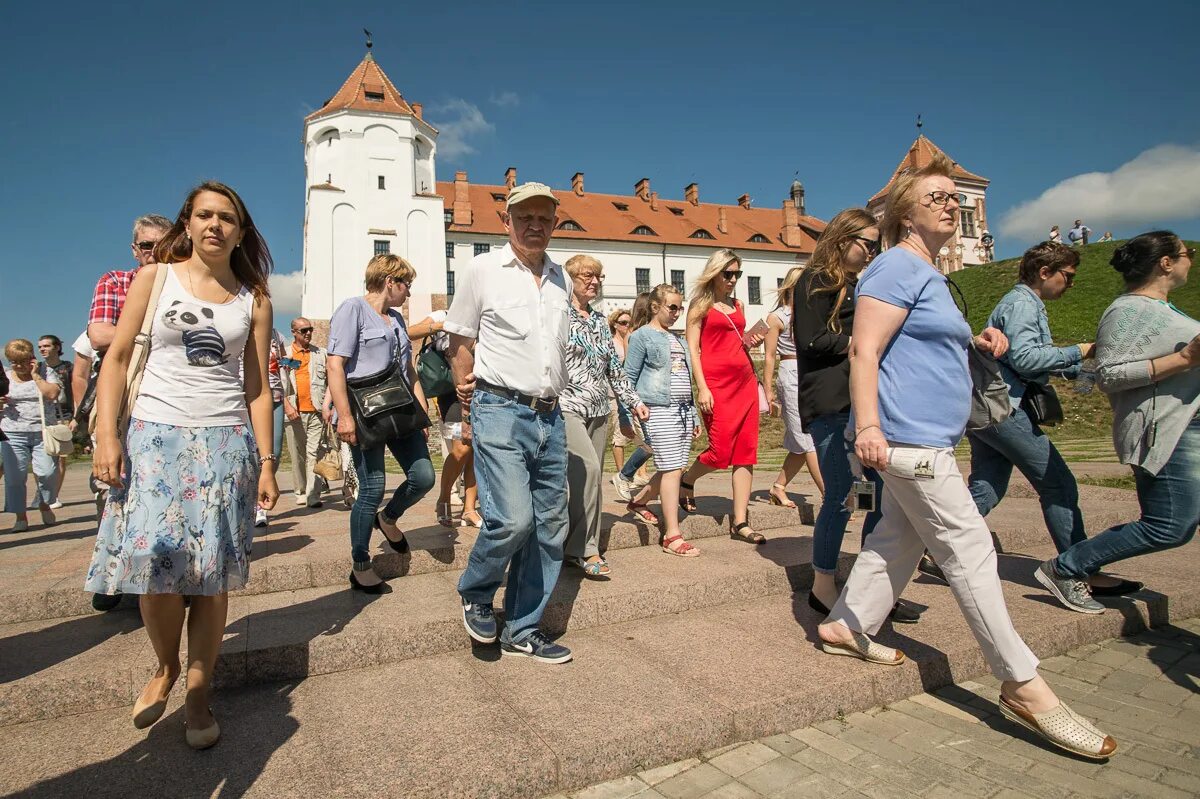 Беларусь экскурсии. Экскурсионное сопровождение. Беларусь Экскурсионная. Экскурсия Минск Беларусь. Экскурсии в белоруссии из минска