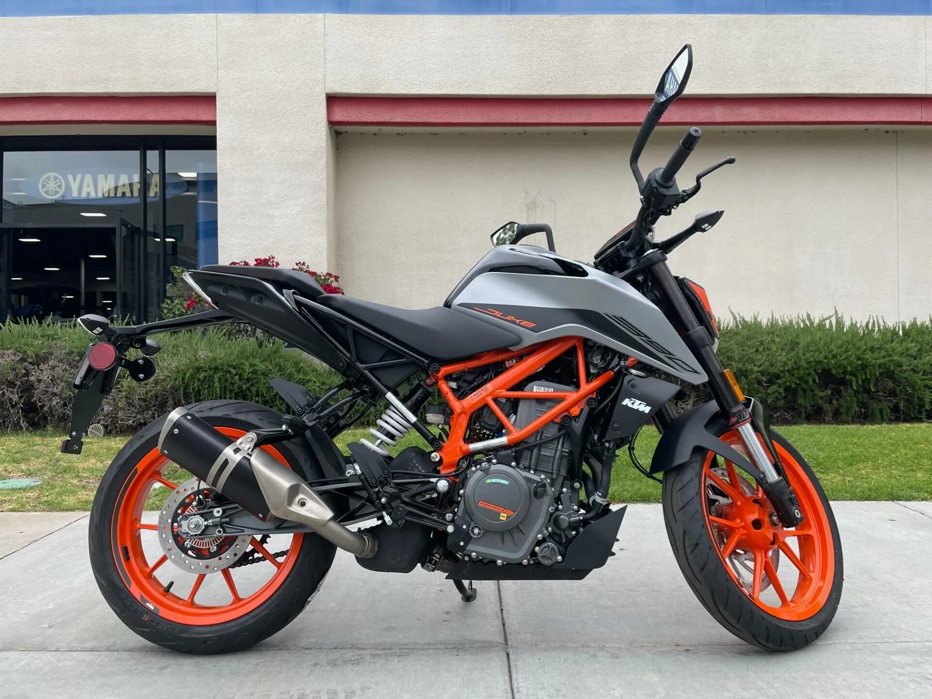 КТМ Дюк 390 2021. Мотоцикл KTM Duke 390. Duke 390 2021.