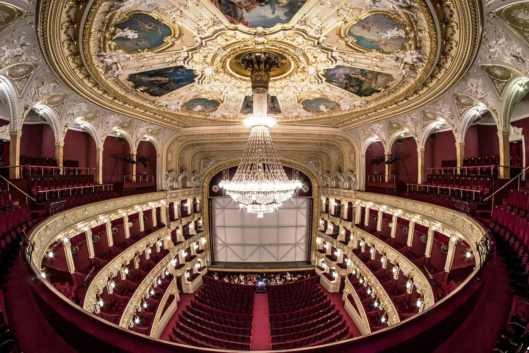 оперный театр 2. новая сцена мариинского театра санкт-петербург. опера комик париж. мариинский 2 бельэтаж. венская опера театр.