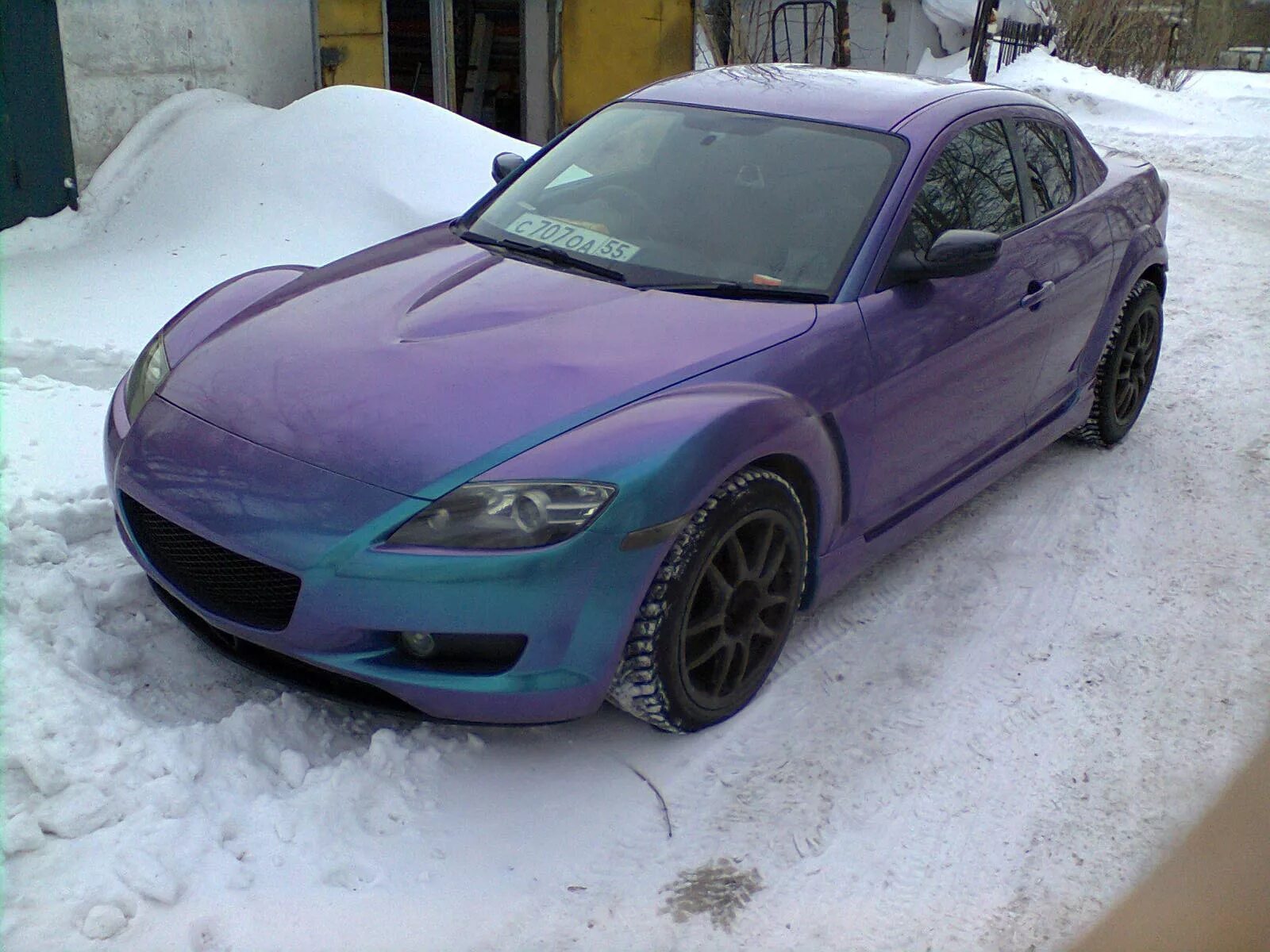 Синий люк. Mazda rx8 хамелеон. Mazda RX 8 Purple. Mazda rx8 розовая. Мазда rx8 фиолетовая.