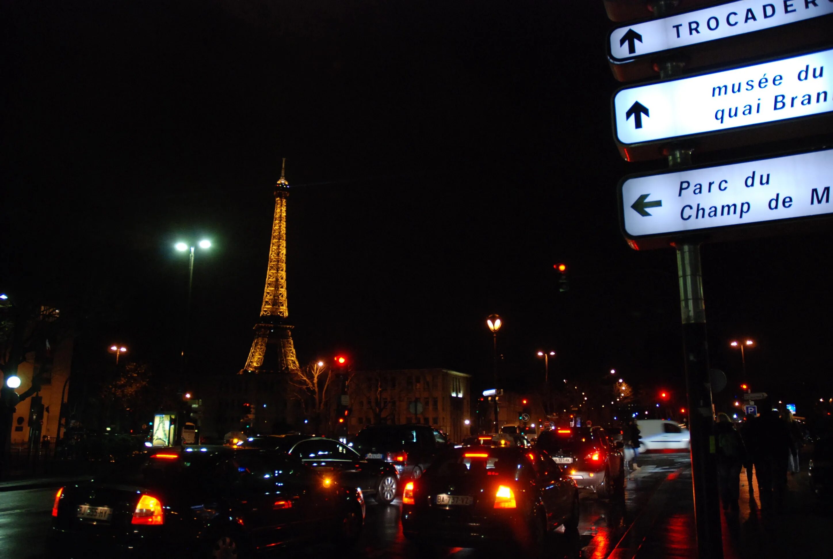 Париж ночью. Картинки ночной Париж. Париж легкий ночь. Париж ночью здания. Одна ночь в париже