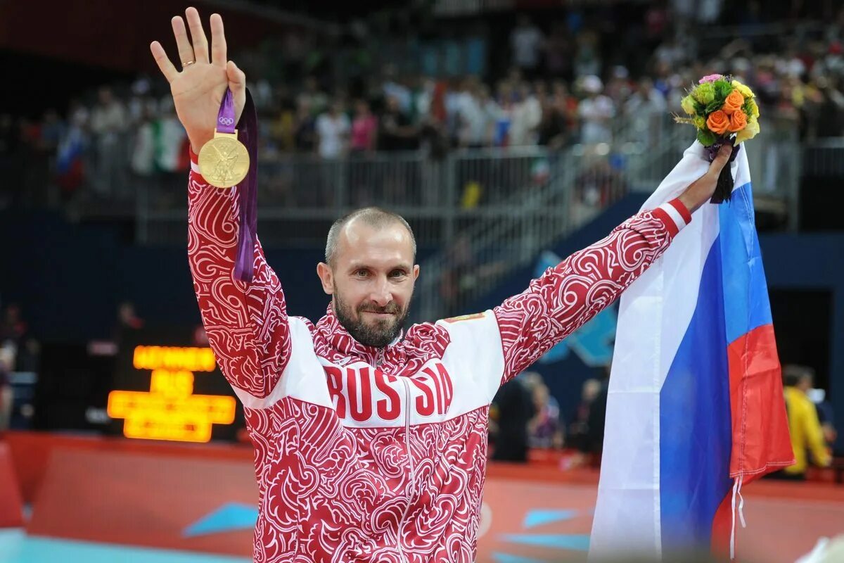 тетюхин волейболист. сергей тетюхин волейбол волейболисты россии. сергей тетюхин волейбол волейболисты россии. сергей юрьевич тетюхин российский волейболист. сергей тетюхин волейбол волейболисты россии.