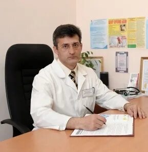 Врач мегион