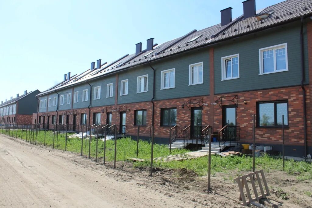Коттеджный поселок золотой город краснодар. Пригородный простор 2. Пригородный простор новосибирск. Село толмачево пригородные просторы. Пригородный простор толмачево новосибирск.