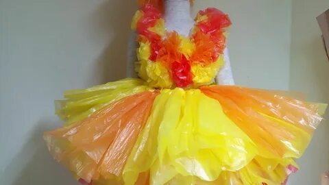 Колготки байланған құл өз иесін жалайды