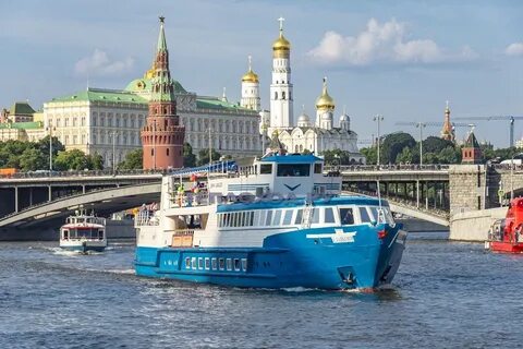 Прогулки на теплоходе 3 часа