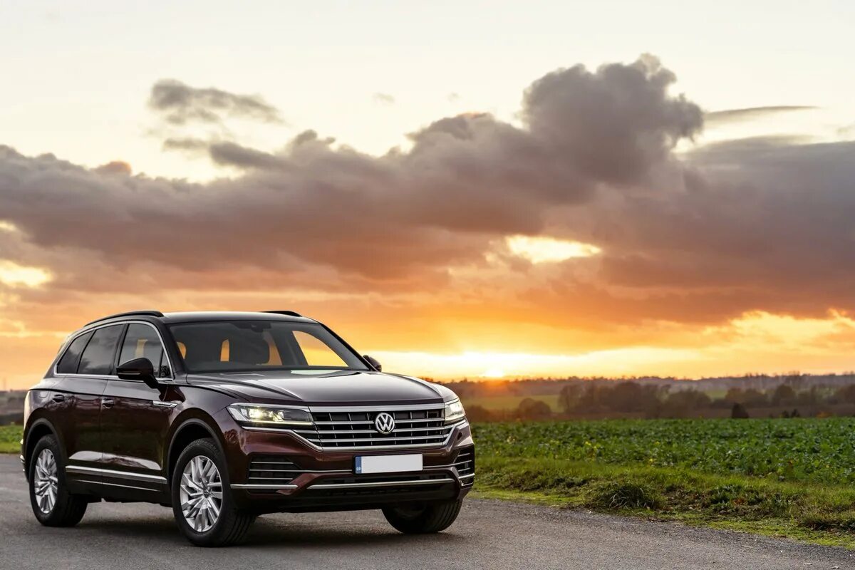 Volkswagen touareg 2018. Фольксваген Туарег 2019. Фольксваген Туарег 2018. Volkswagen Туарег 2018. Фольксваген Туарег 2017.