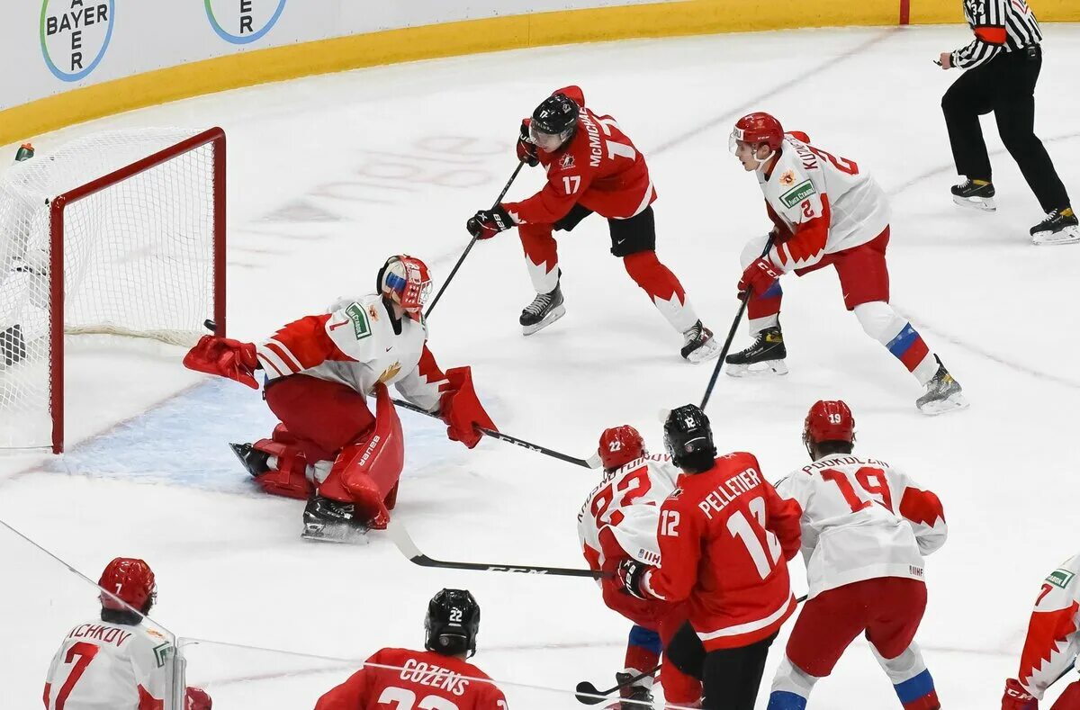 Соревнования по хоккею с шайбой. Хоккей Канада Канада. Хоккей Россия Канада 2021. Хоккей сборная Канады 2021. Хоккей ЧМ Россия Канада.