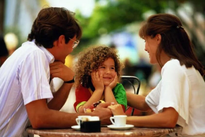Разговор в семье. Общение детей. Разговор родителей с ребенком. Общение с ребенком в семье.
