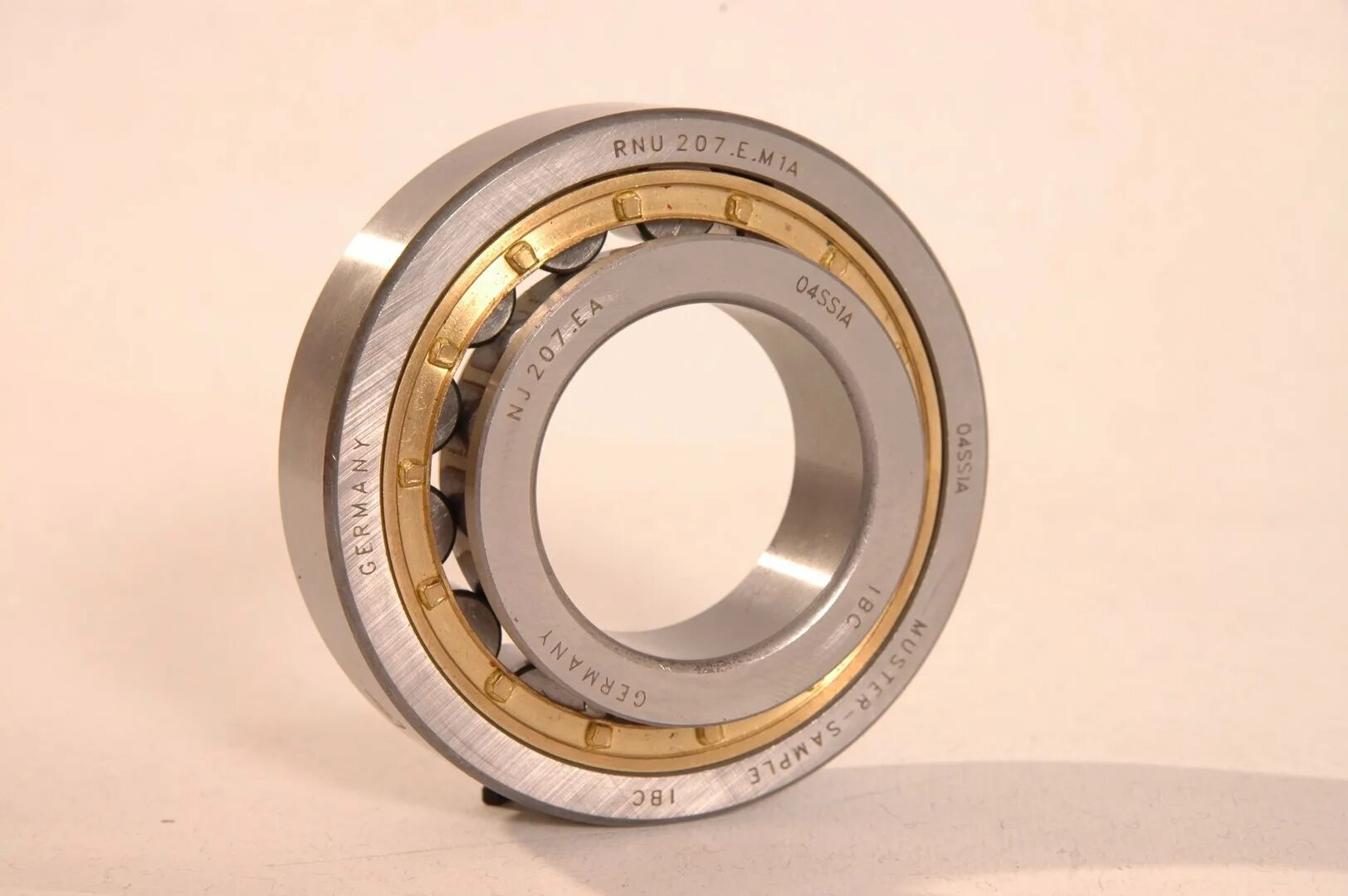 Подшипники купить в беларуси. Шариковый подшипник IBC bearings 6217tb p63. Шариковый подшипник IBC bearings 7202bejp. Подшипники IBC 6010. Подшипник 70-32417м.