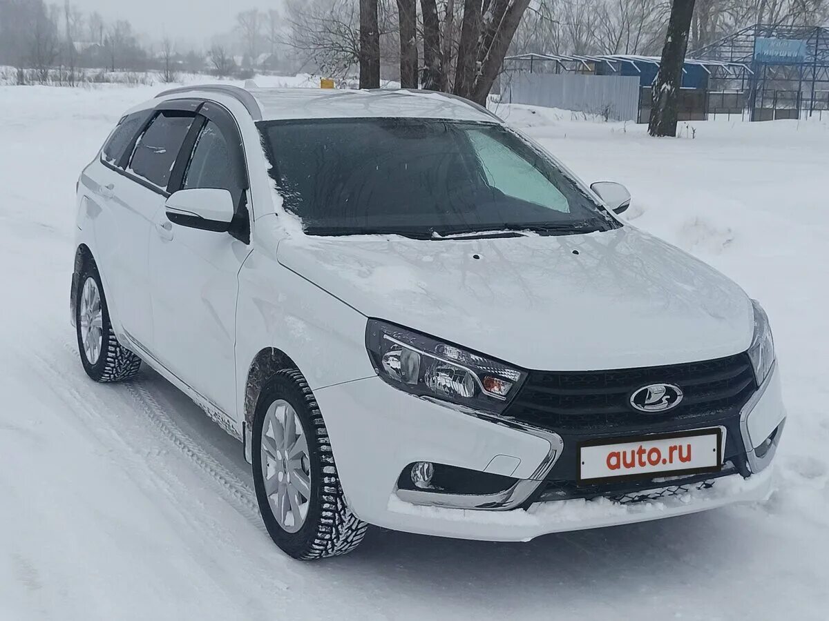 Vesta 1.8 купить. Vesta 1.8 EVO CVT.