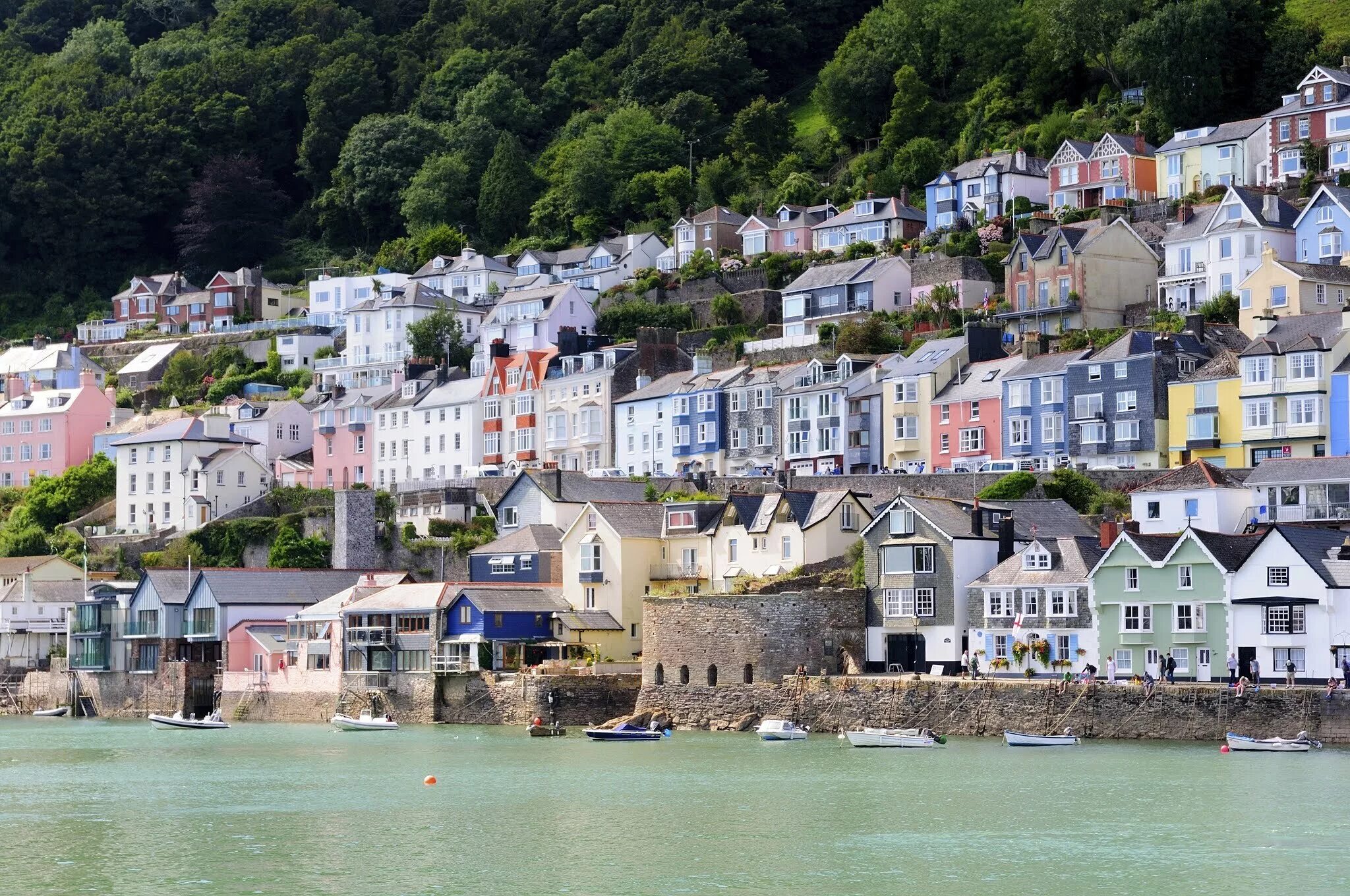 Город дартмут. Город дартмут англия. Город дартмут англия. Дартмуте. Дартмут.