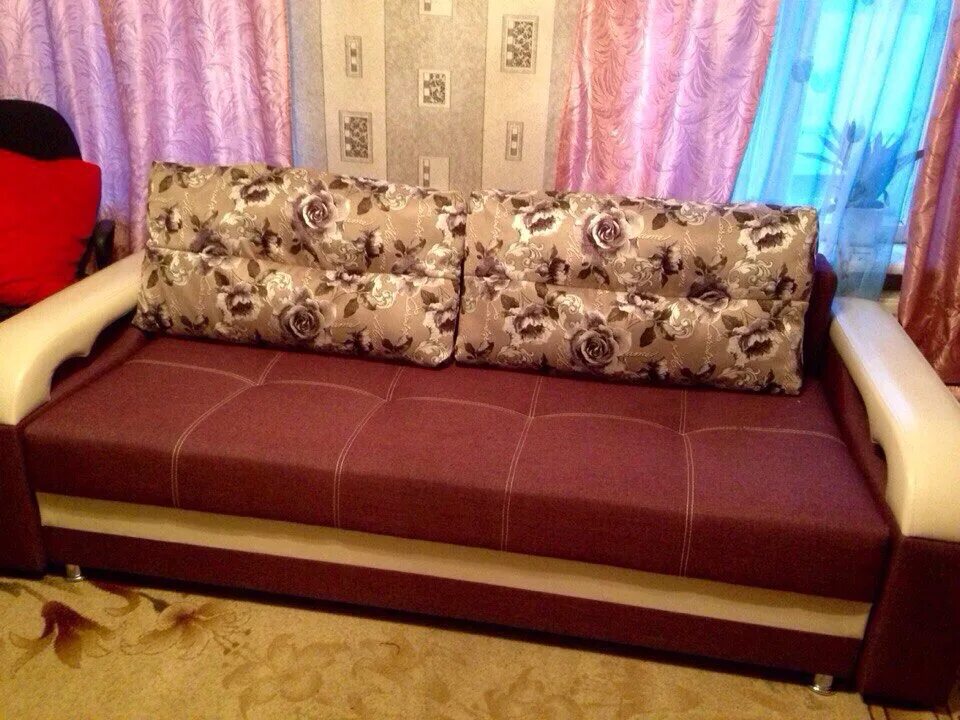Диваны в россоши у татьяны. Диваны в нерехте. Авито воронежская область диваны. Диван книжка б/у. Авито россошь мебель.