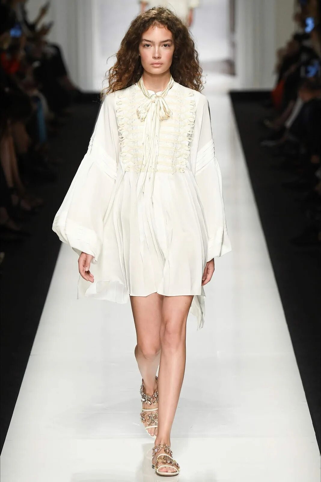 Ermanno scervino. Мода эрмано шервино. эрмано шервино платья. ermanno scervino бренд. шервино одежда эрмано женская.