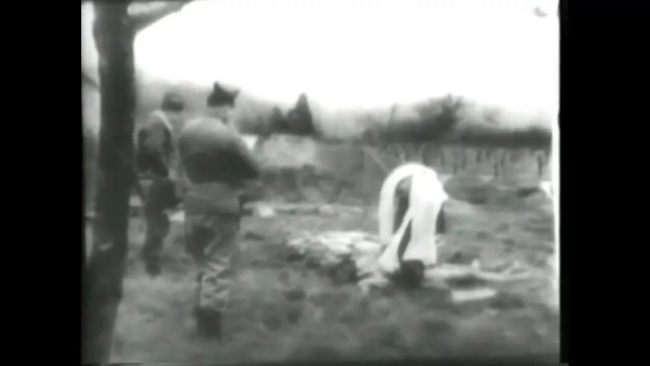 Фашисты издеваются над русскими женщинами. Фильм циркач 2020. Циркач фильм про войну 2020. Фильм циркач 2020. Фильм циркач 2020 про войну актёры.