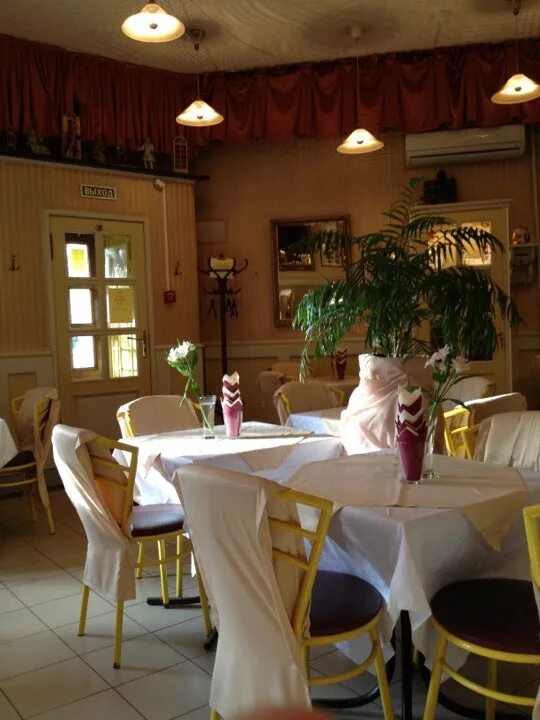 Ресторан моцарт спб горьковская. Ресторан моцарт спб горьковская. Ресторан моцарт спб горьковская. Моцарт ресторан спб. Кафе моцарт санкт петербург.