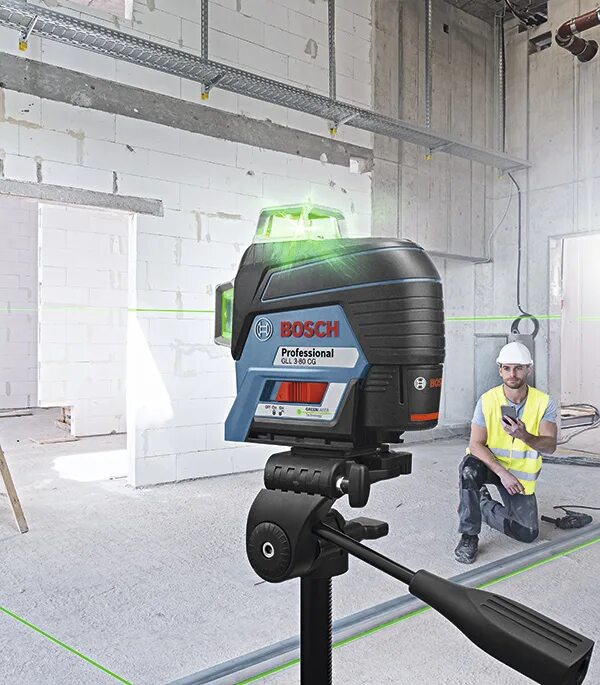 Лазерный уровень бош 3. Нивелир bosch gll 3-80 professional. лазерный нивелир bosch gll 3-80 cg. лазерный уровень bosch gll 3-80 cg + bm 1 (12 v) + l-boxx, 0601063t00. лазерный бош 360.