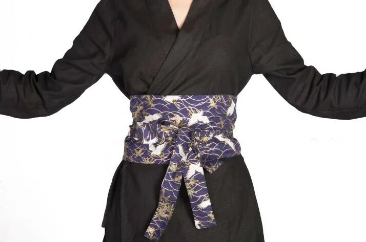 пояс в японском стиле. самурай в кимоно. пояс широкий для кимоно. юката хакама. кимоно.