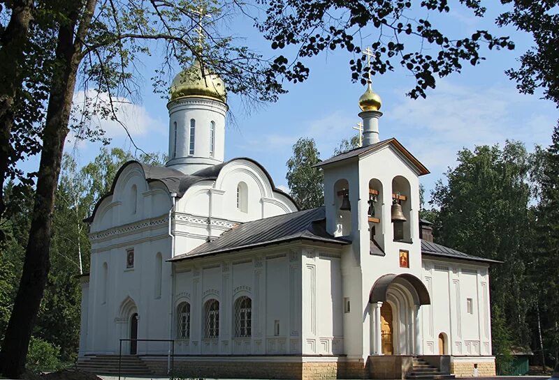 храм новомучеников и исповедников российских на шибанкова. церковь новомучеников коммунарка. храм новомучеников и исповедников российских в коммунарке. храм новомучеников в коммунарке. храм новомучеников в коммунарке.