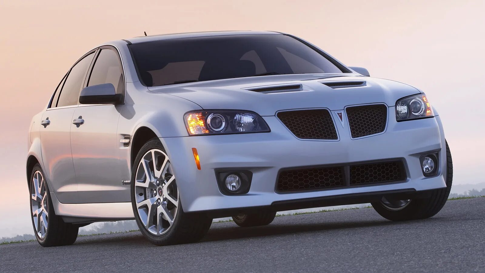 Pontiac g8 gxp. Понтиак джи 8. Pontiac g8. Pontiac g8 2008-2009. G 8 машина.