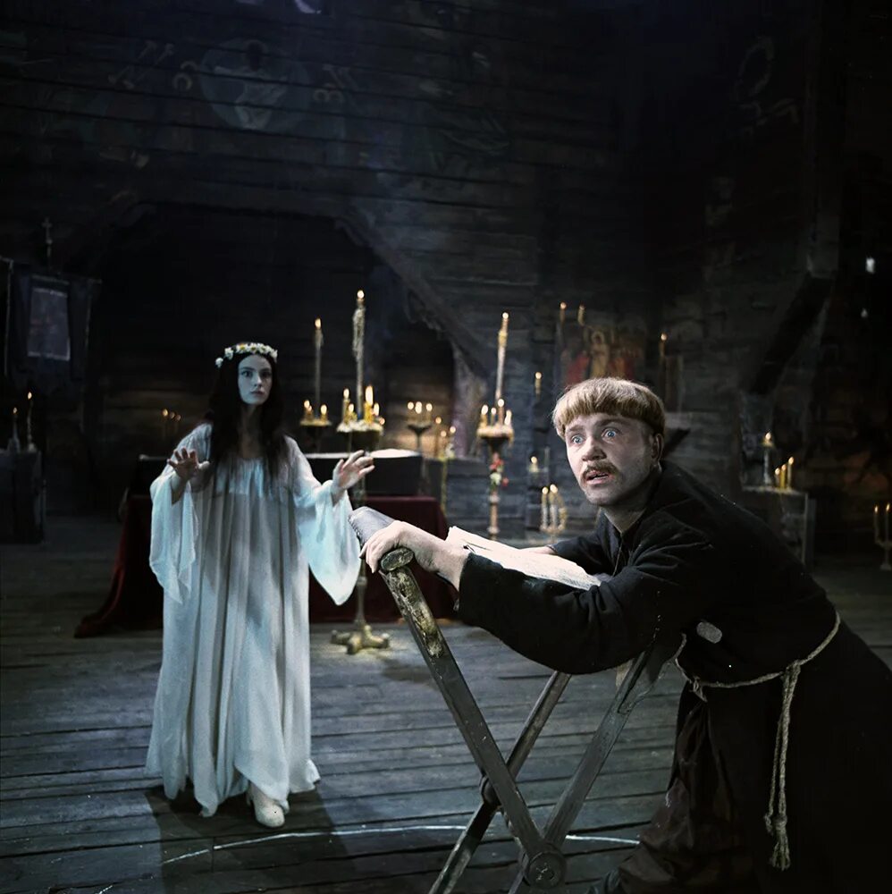 куравлев в фильме вий. вий фильм 1967 афиша. вий 2014 джонатан грин кадры. в каком году вышел вий. в каком году вышел вий.