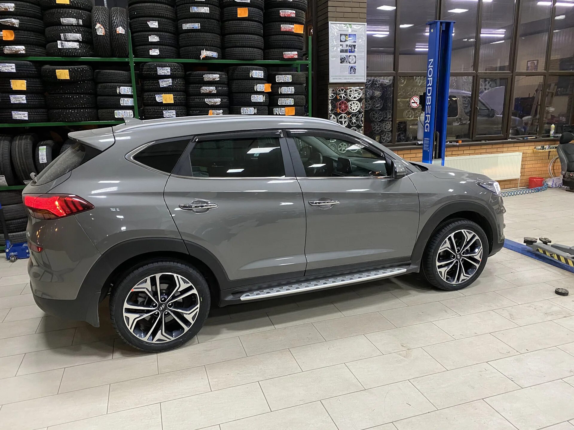 Диски туксон 2017. Hyundai tucson 2019 диски. диски санта фе 4 r19. диски hyundai tucson r18 2025. hyundai tucson 3 r19.