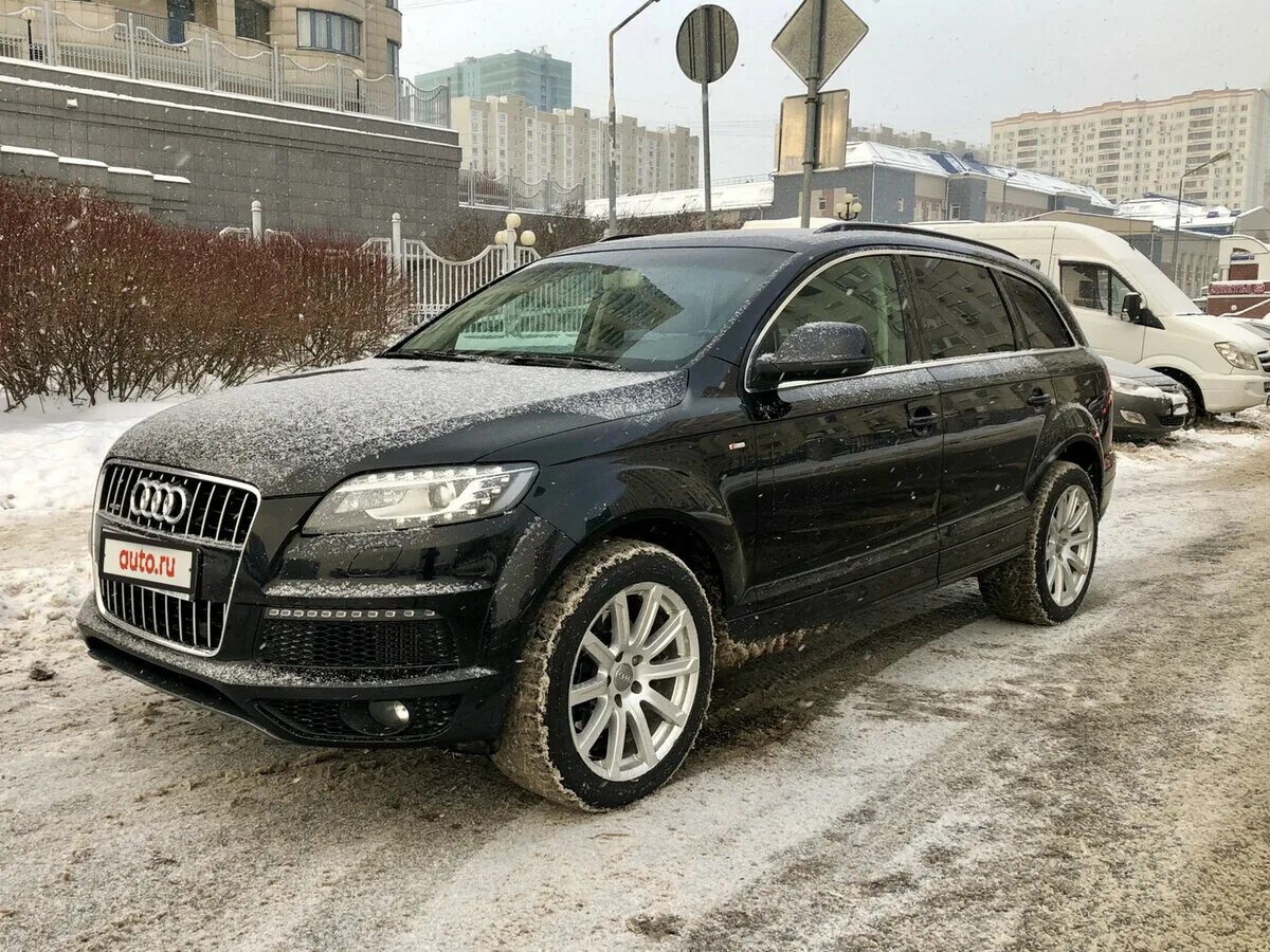 Куплю ку 7 в россии. Audi q7 2014. Audi q7 2013. Audi q7 2012. Audi q7 2014 черный.